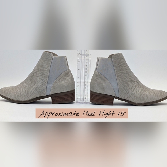 Lightweight Journee Collection Tru Comfort Foam Cerise Bootie Sz 7 Reptile Print - Picture 15 of 17